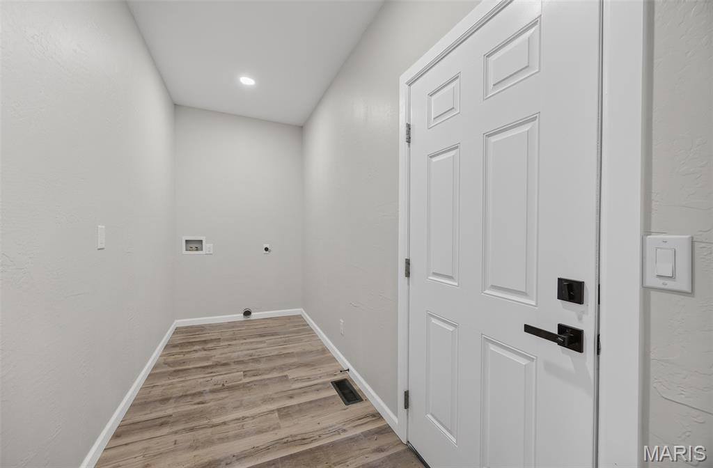 26780 Ontario Drive, Lebanon, MO 65536