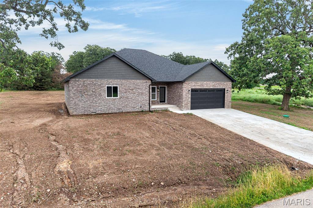 26780 Ontario Drive, Lebanon, MO 65536