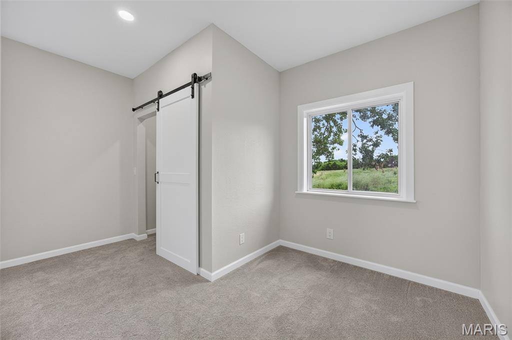 26780 Ontario Drive, Lebanon, MO 65536