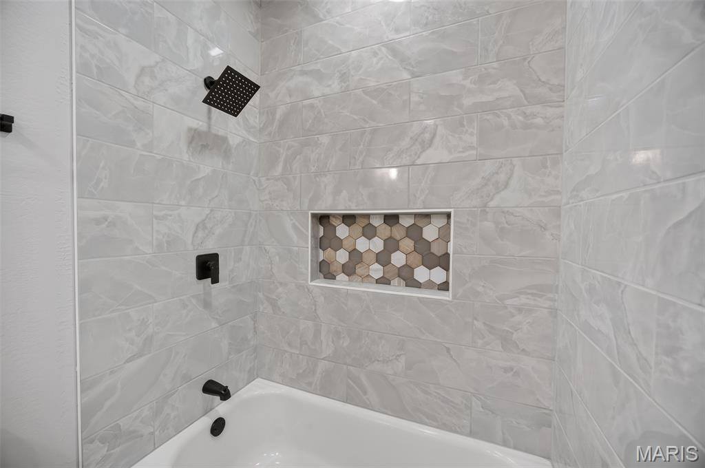 26780 Ontario Drive, Lebanon, MO 65536