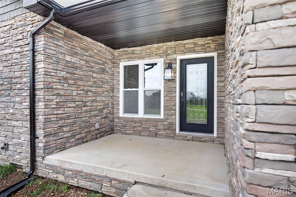 26780 Ontario Drive, Lebanon, MO 65536