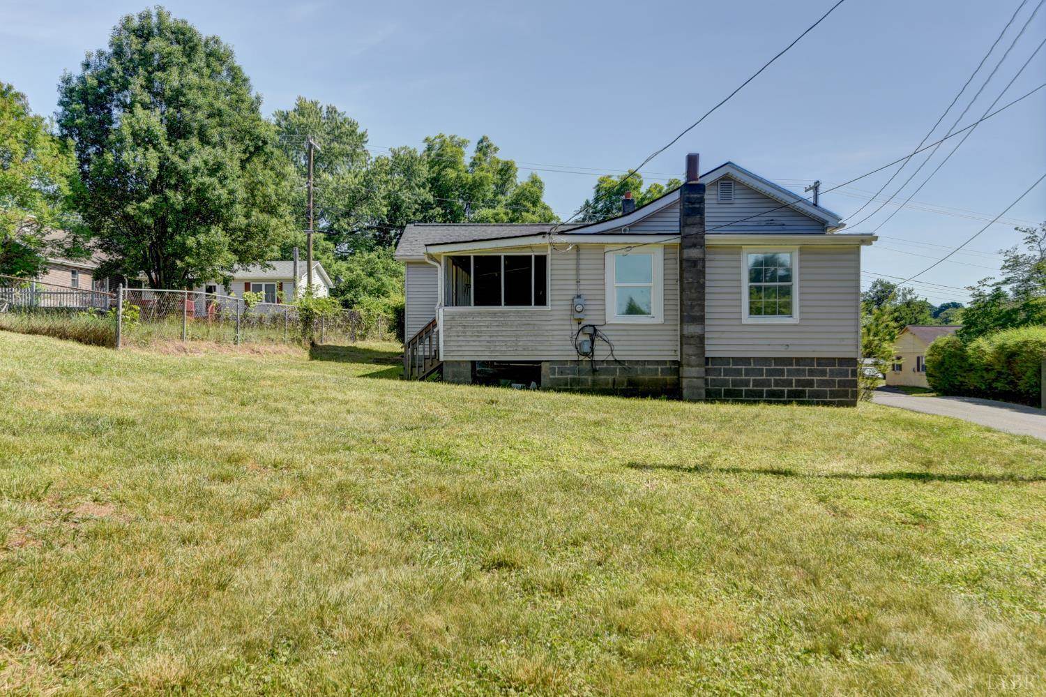 316 Franklin Street, Bedford, VA 24523