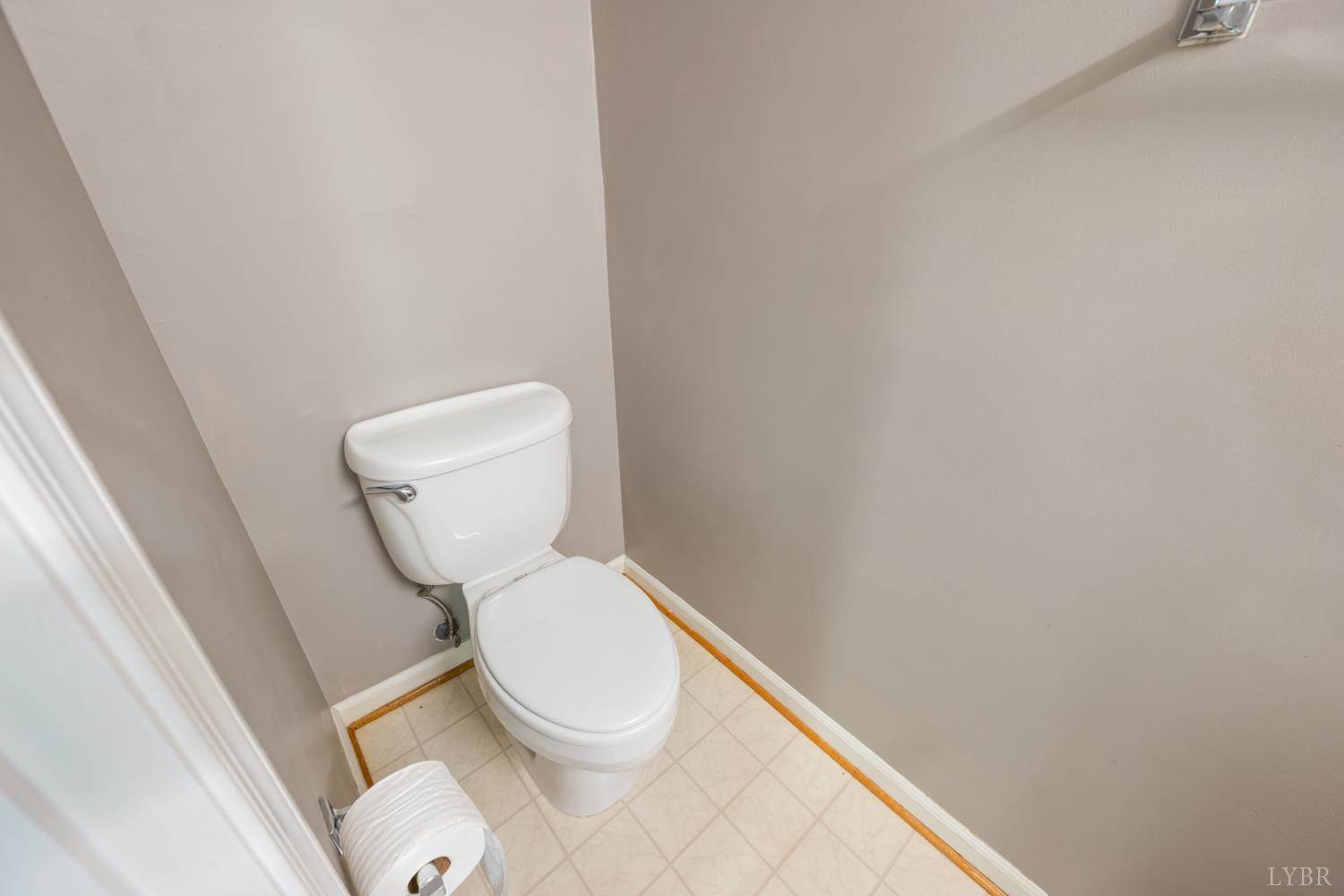 138 Cape Charles Square, Lynchburg, VA 24502