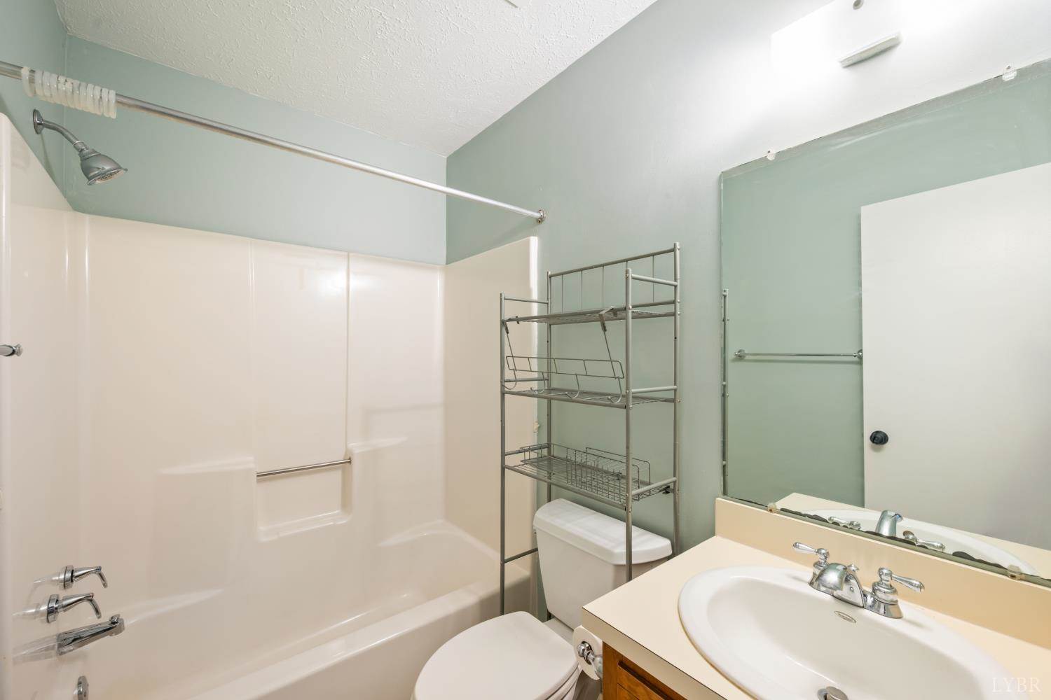 138 Cape Charles Square, Lynchburg, VA 24502