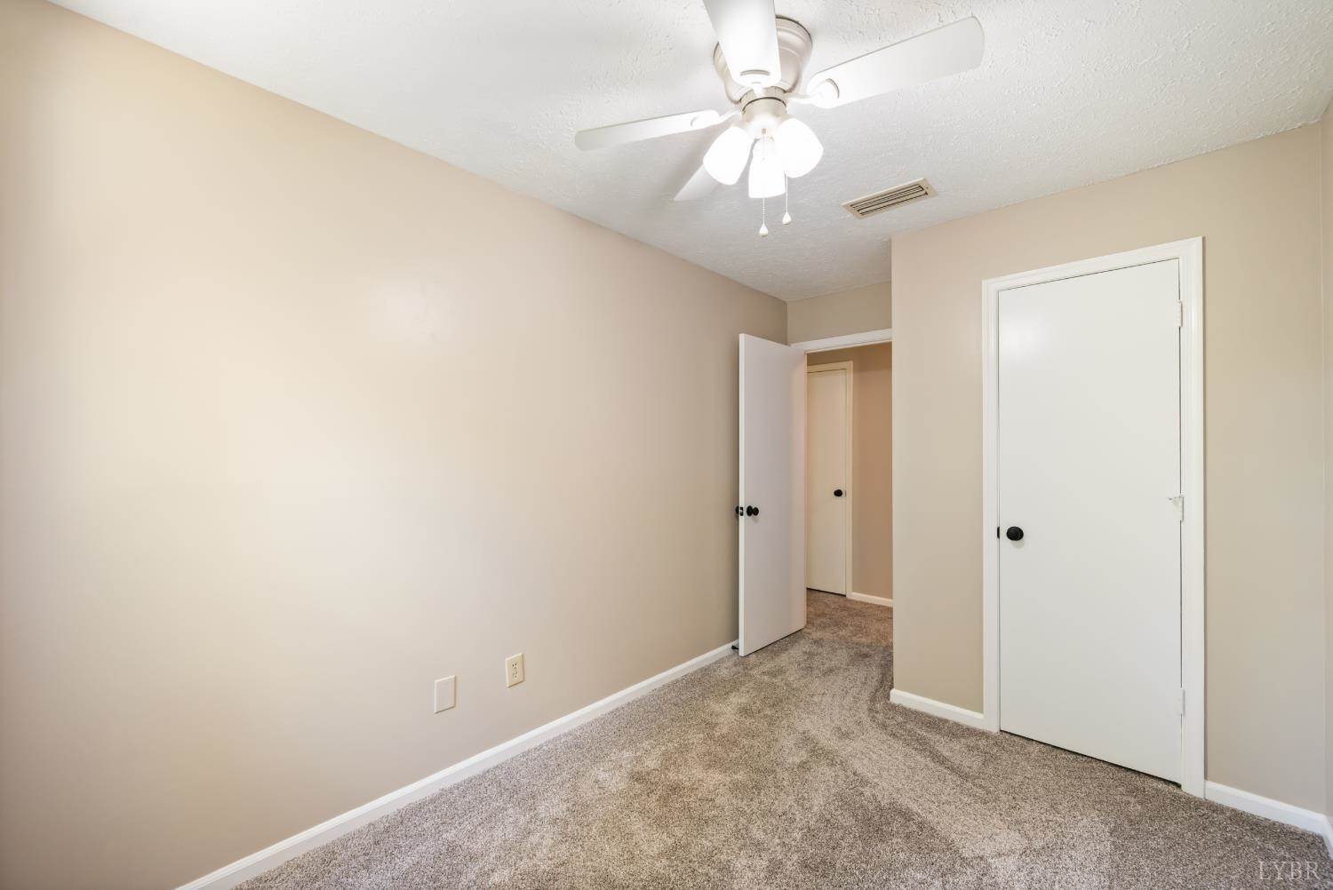138 Cape Charles Square, Lynchburg, VA 24502