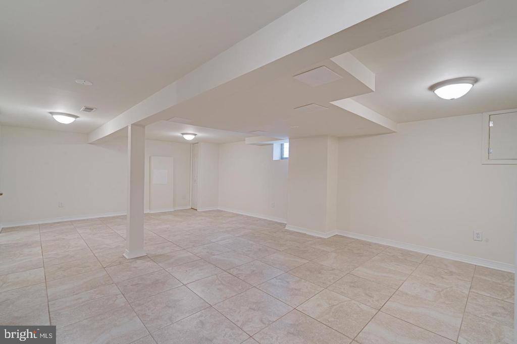 5318 Plainfield Avenue, Baltimore, MD 21206
