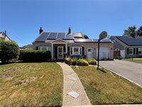 19 Surrey Lane, Levittown, NY 11756