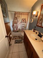 19 Surrey Lane, Levittown, NY 11756
