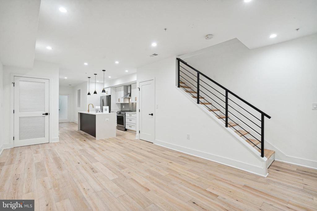 1111 K Street NE, Washington, DC 20002
