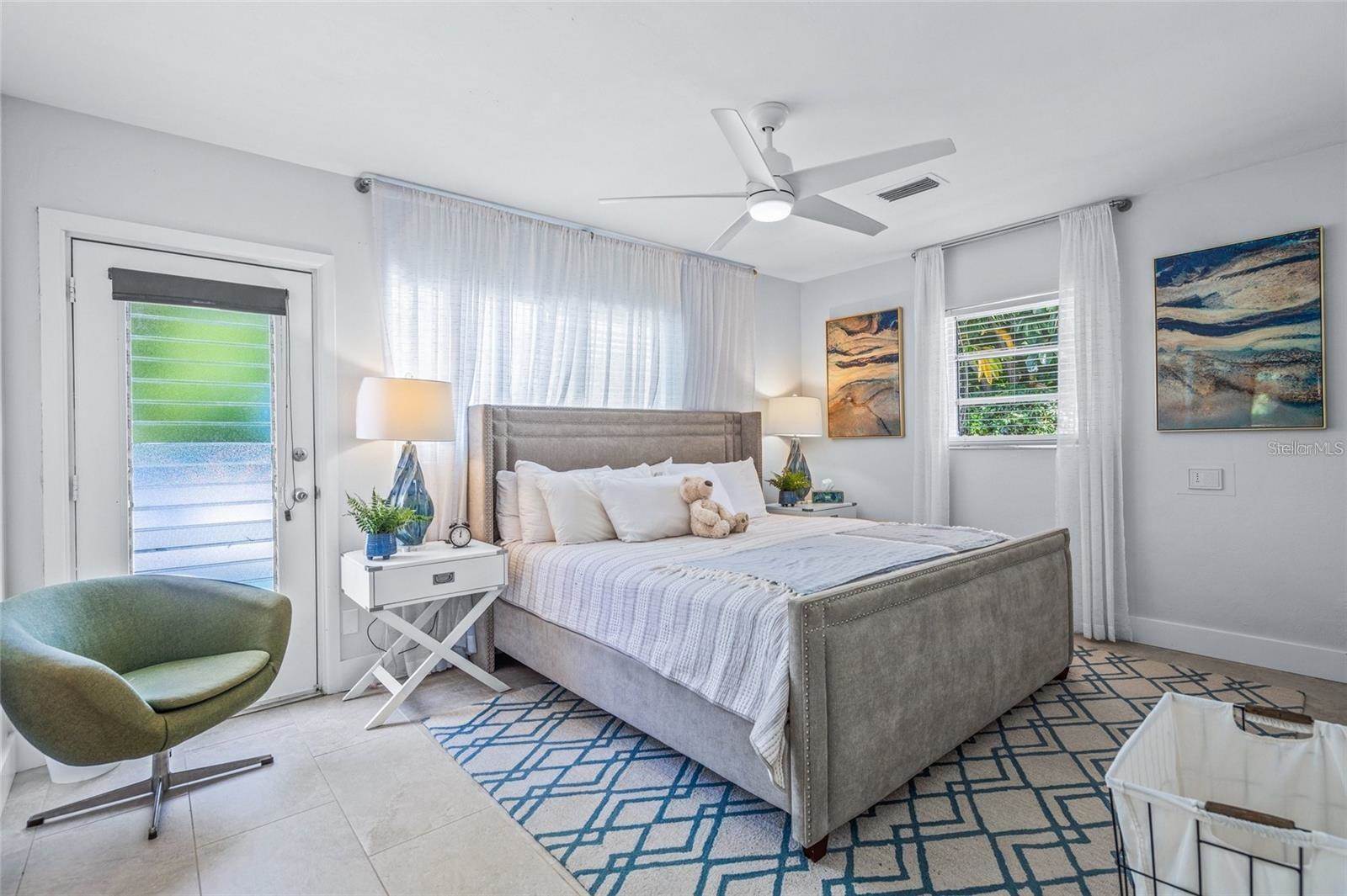 4801 Sarasota Avenue, Sarasota, FL 34234