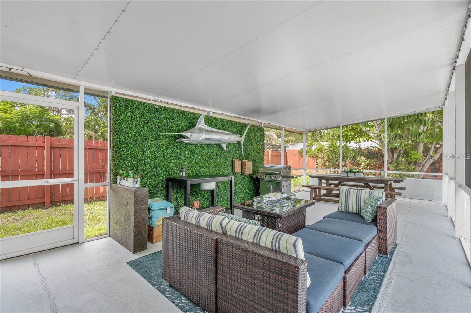 4801 Sarasota Avenue, Sarasota, FL 34234