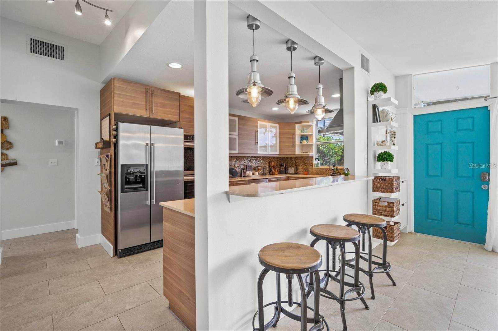 4801 Sarasota Avenue, Sarasota, FL 34234