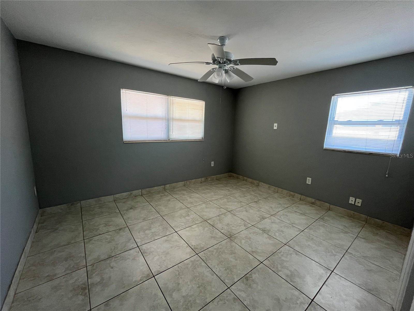 2154 Inner Cass Circle, Sarasota, FL 34231