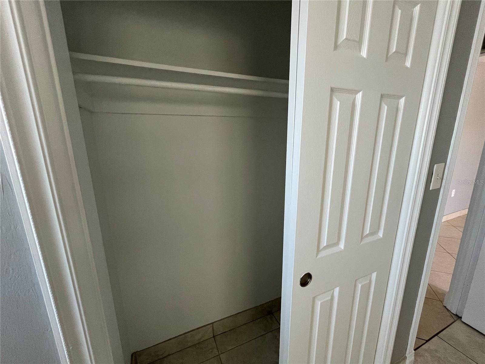 2154 Inner Cass Circle, Sarasota, FL 34231