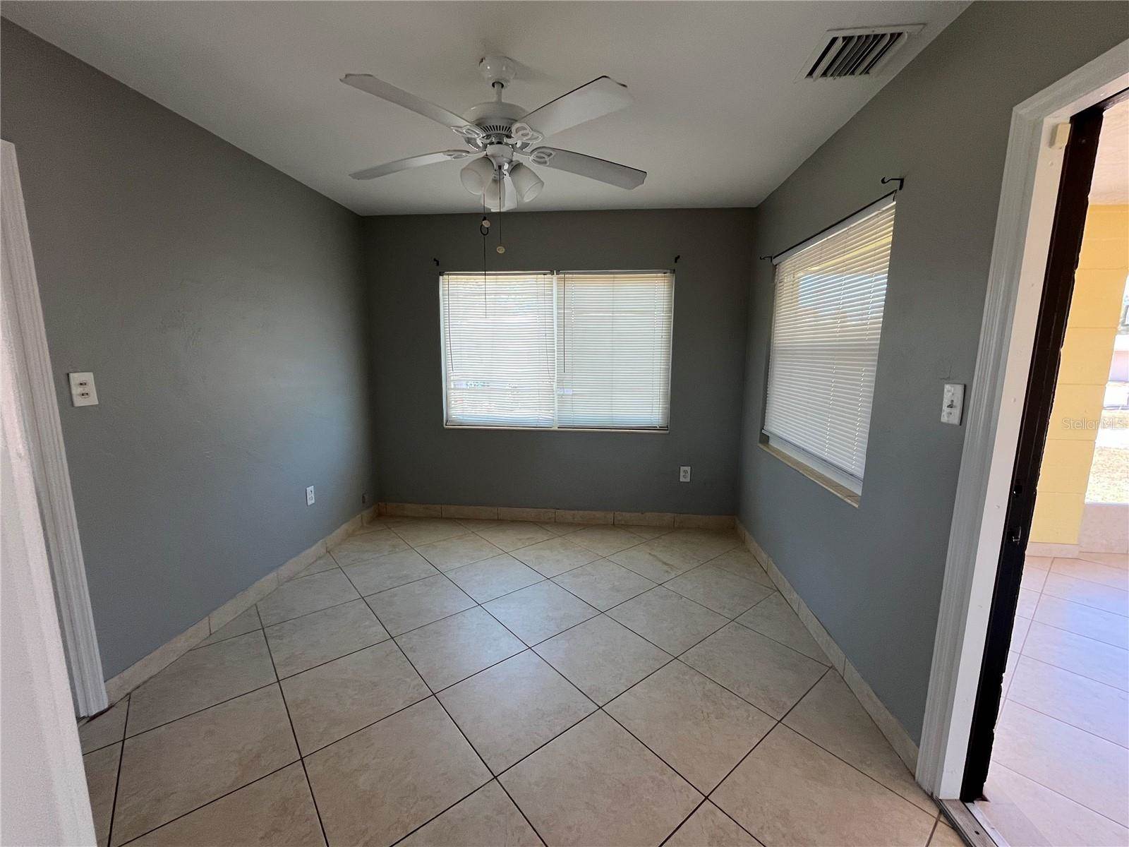 2154 Inner Cass Circle, Sarasota, FL 34231