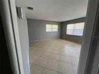 2154 Inner Cass Circle, Sarasota, FL 34231