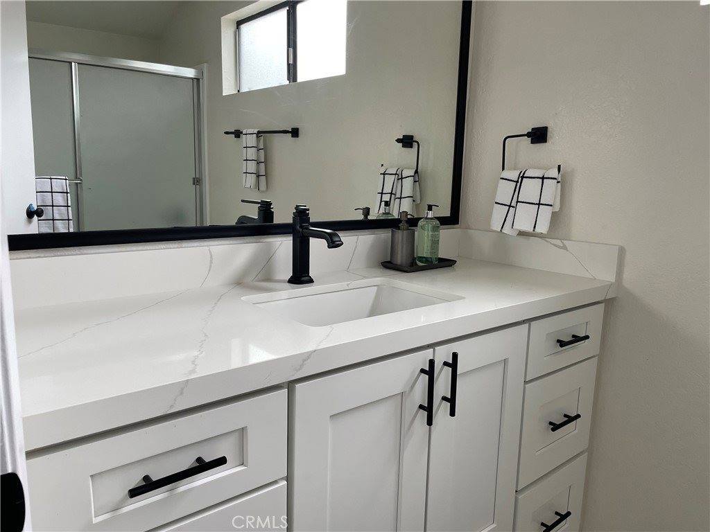 2427 Orange Avenue, Costa Mesa, CA 92627