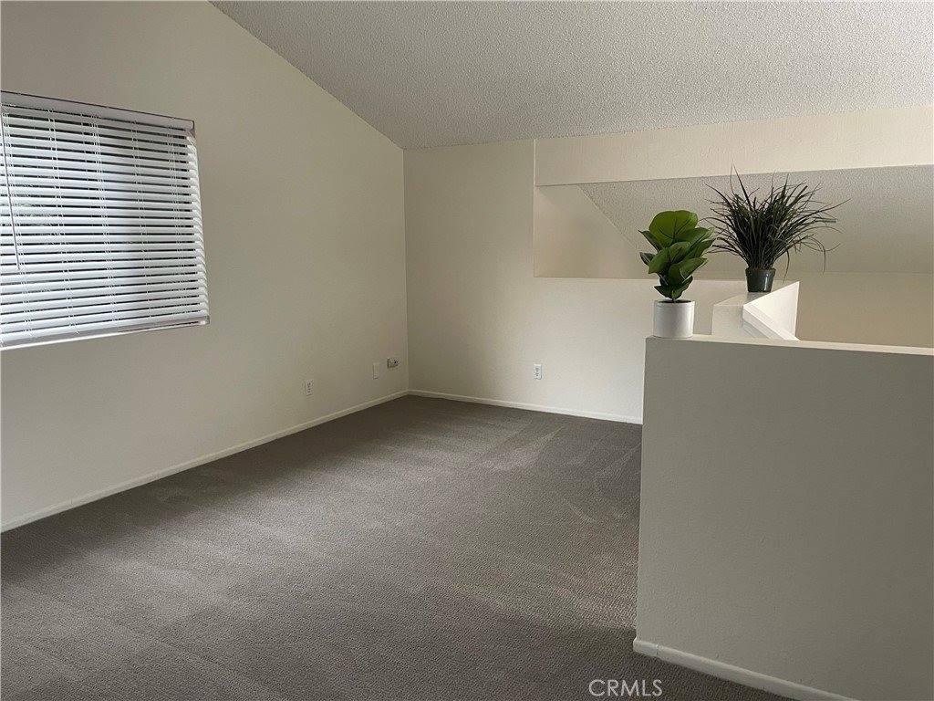 2427 Orange Avenue, Costa Mesa, CA 92627