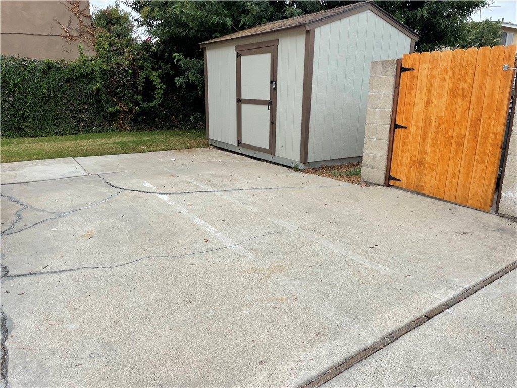 2427 Orange Avenue, Costa Mesa, CA 92627