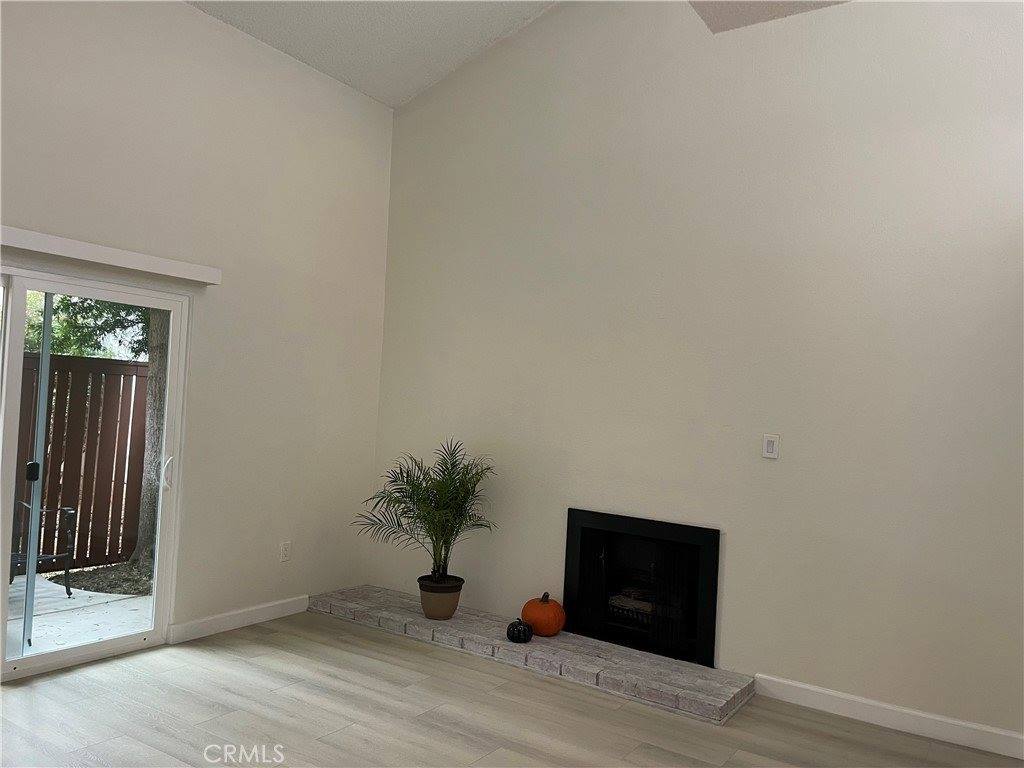 2427 Orange Avenue, Costa Mesa, CA 92627