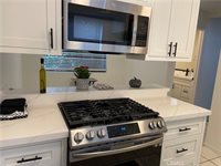 2427 Orange Avenue, Costa Mesa, CA 92627