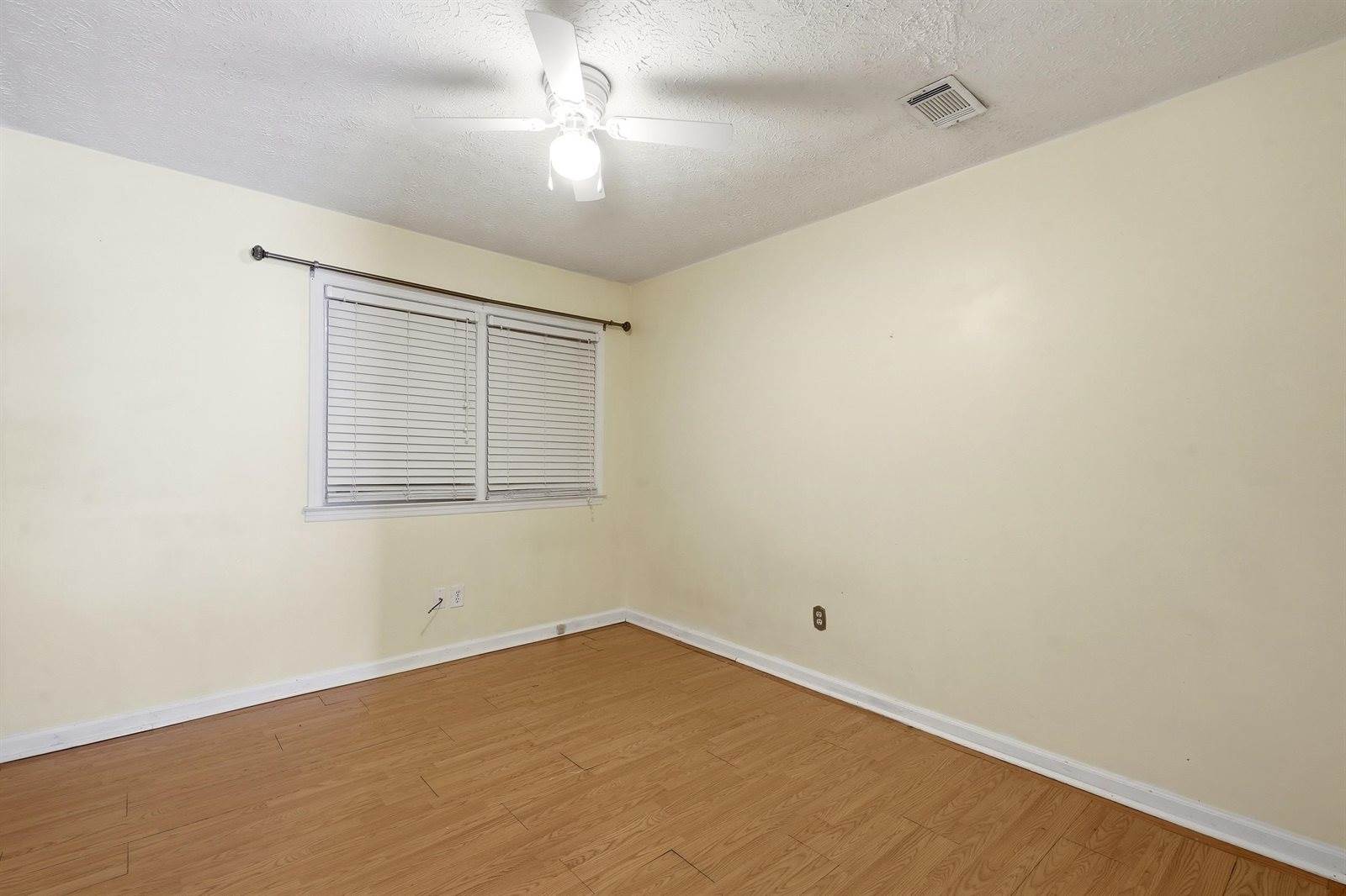 2208 Hare St., Conway, SC 29526