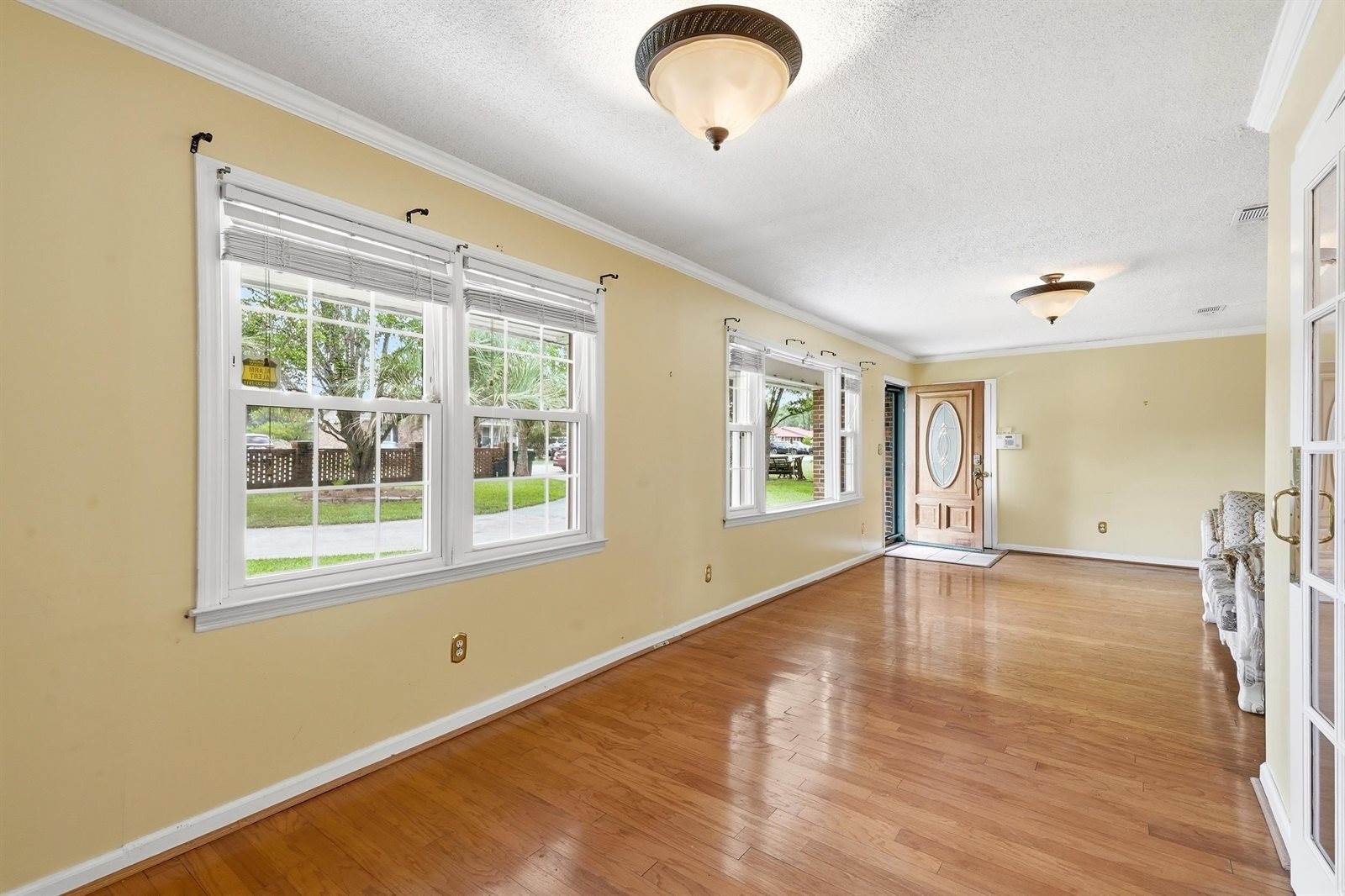 2208 Hare St., Conway, SC 29526