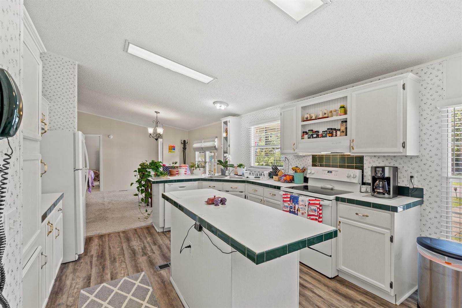 527 Grapevine St., Myrtle Beach, SC 29579