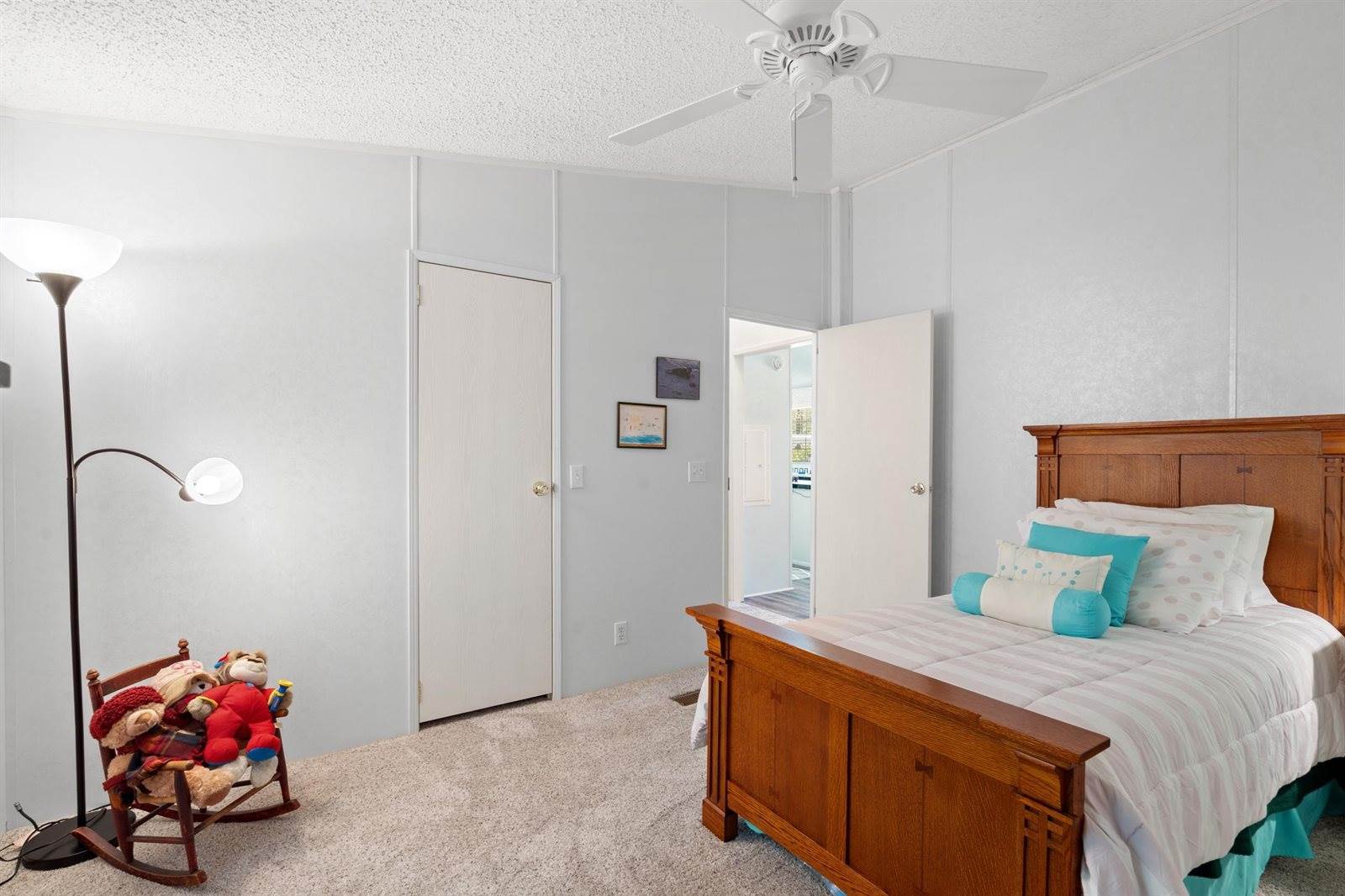 527 Grapevine St., Myrtle Beach, SC 29579