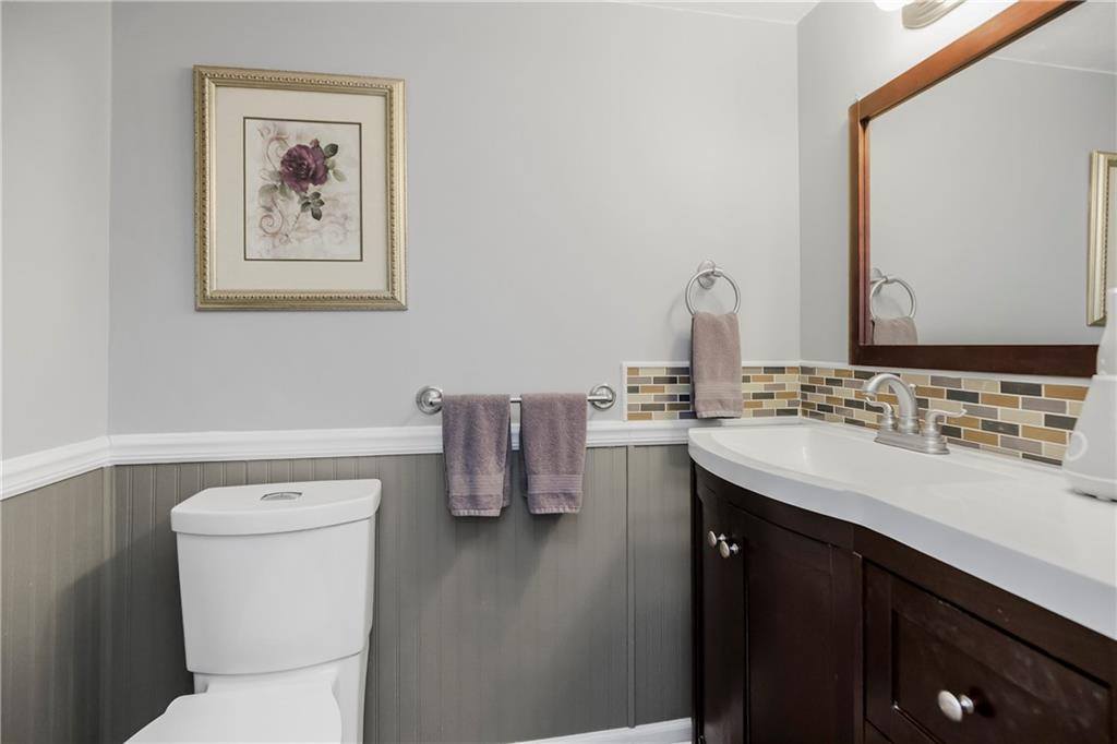 105 Continental Drive, Lansing, KS 66043