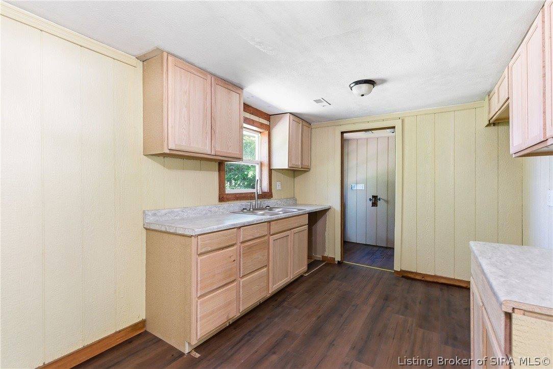 282 November Street, Hanover, IN 47243