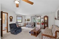 6925 Grotto Avenue, Rudolph, WI 54475