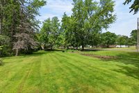6925 Grotto Avenue, Rudolph, WI 54475