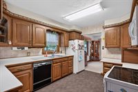 6925 Grotto Avenue, Rudolph, WI 54475