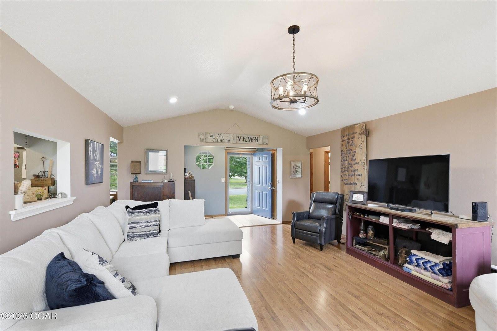 901 East Yuma Street, Joplin, MO 64801
