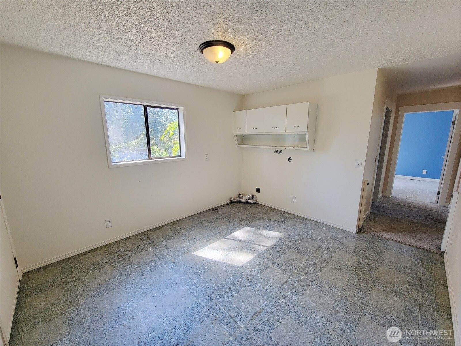 111 NE Briggadun Drive, Belfair, WA 98528