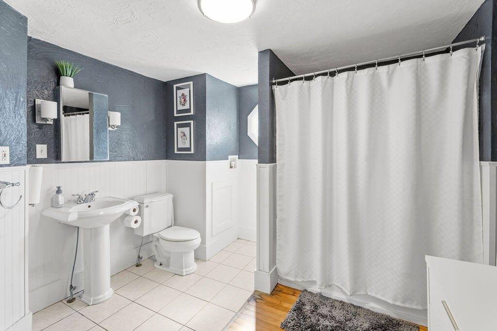 74 Webster Avenue, Bangor, ME 04401