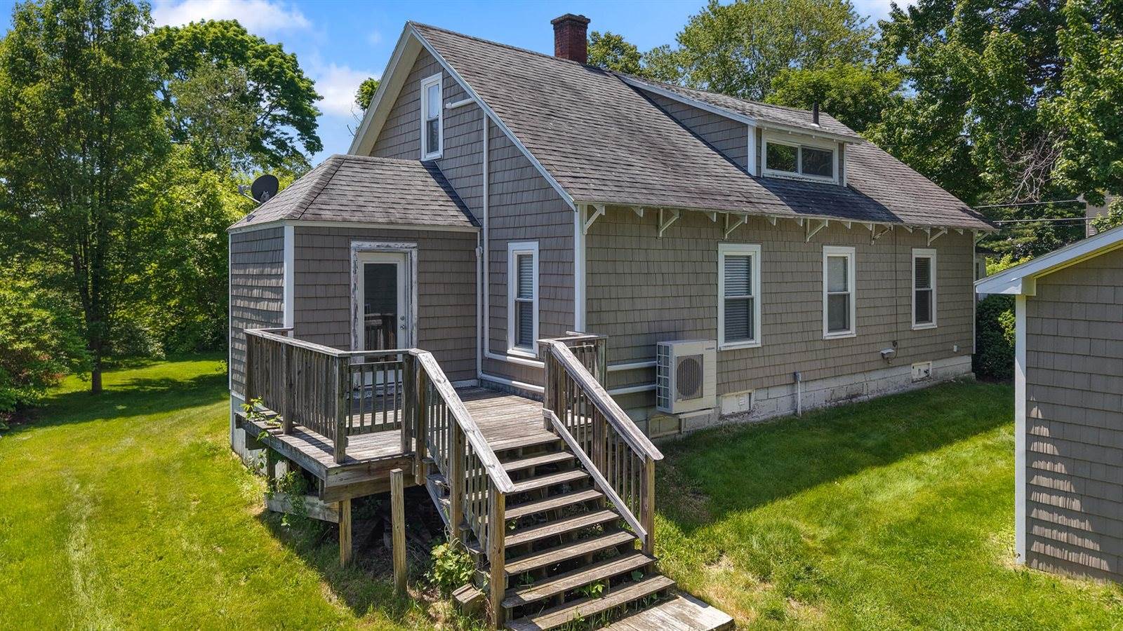164 7th Street, Bangor, ME 04401