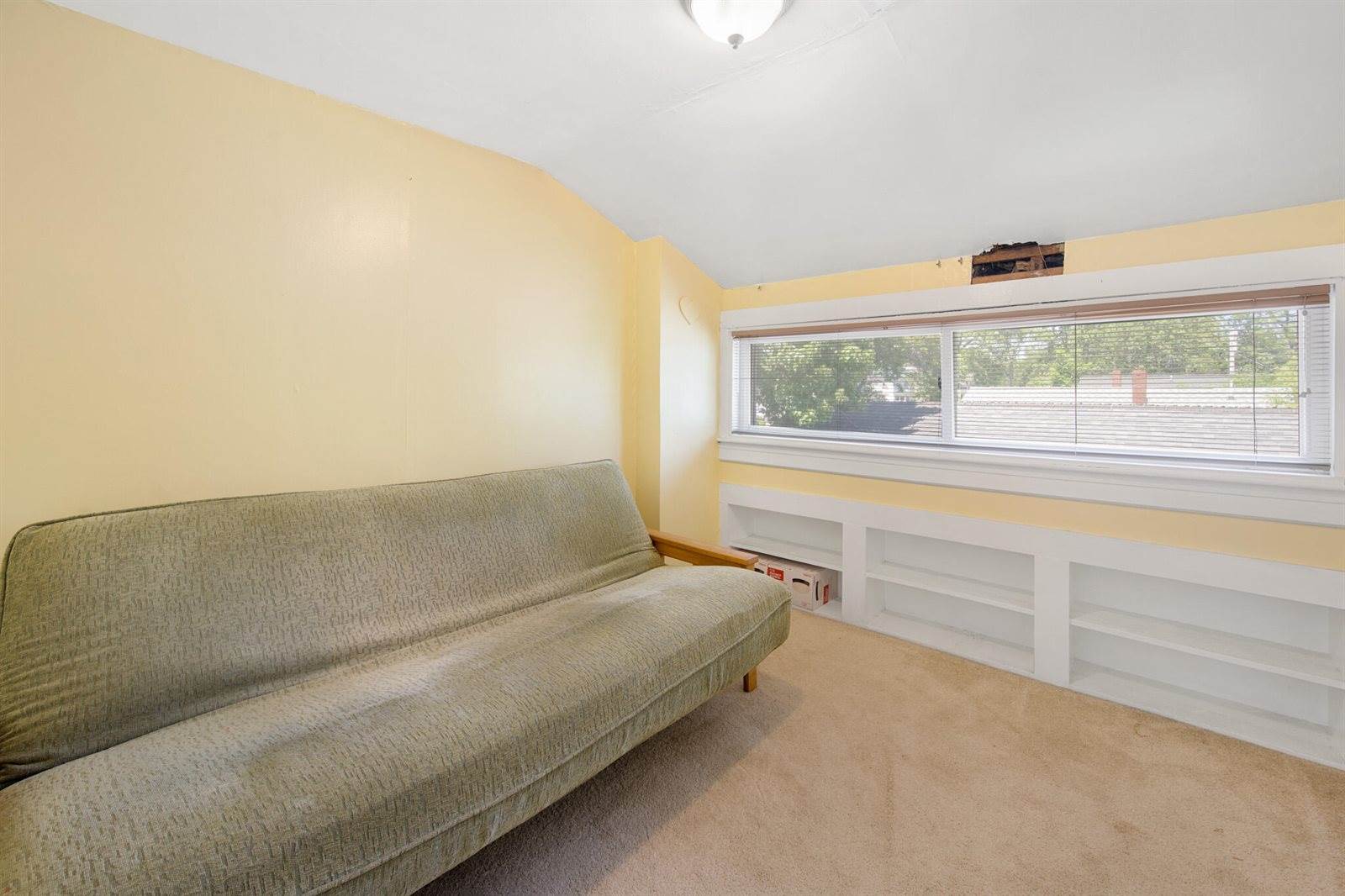 164 7th Street, Bangor, ME 04401