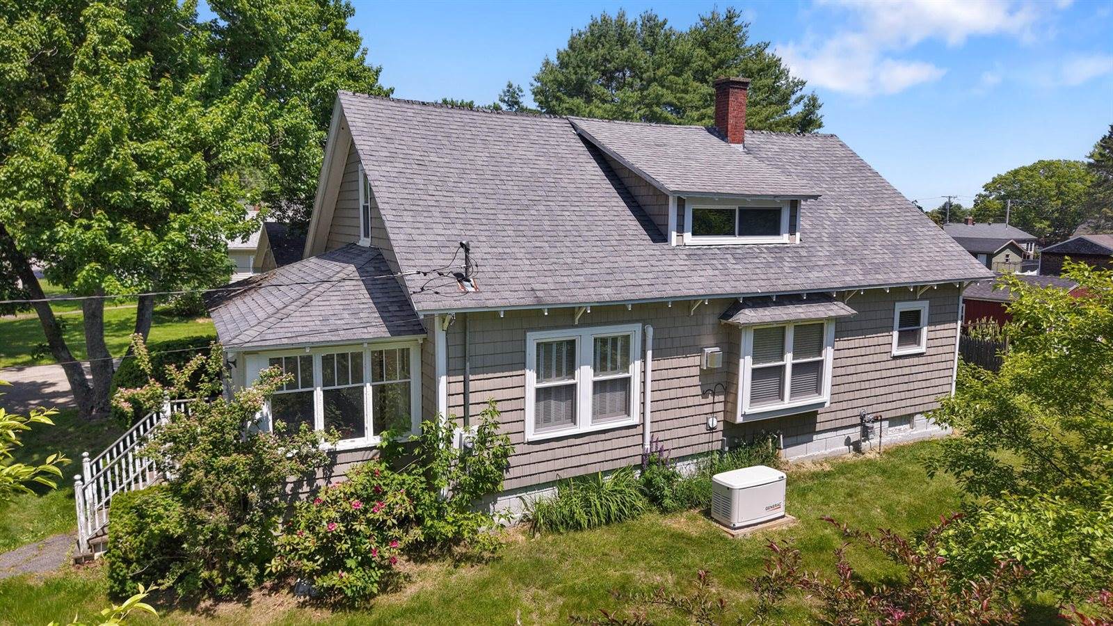 164 7th Street, Bangor, ME 04401