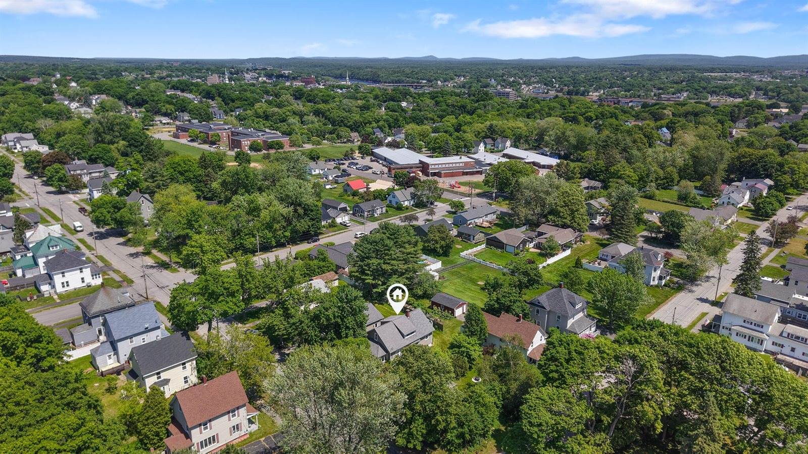 164 7th Street, Bangor, ME 04401