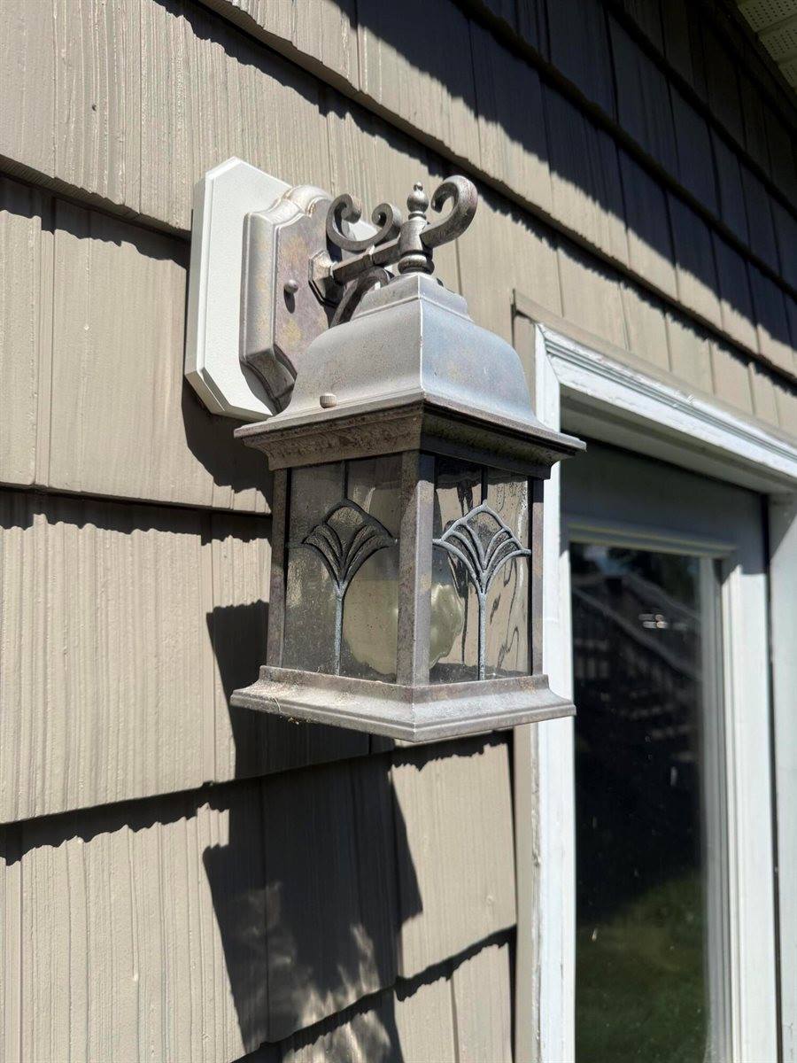 164 7th Street, Bangor, ME 04401