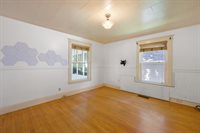 164 7th Street, Bangor, ME 04401