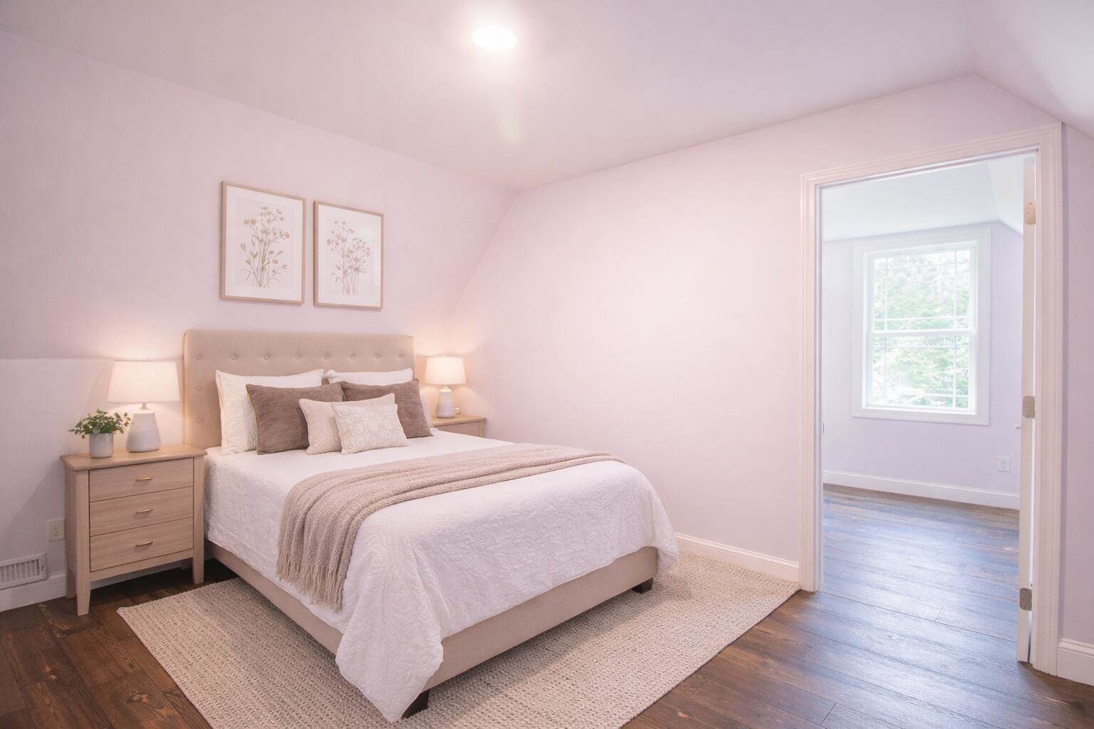 36 Treasure Ln, Deer Isle, ME 04627