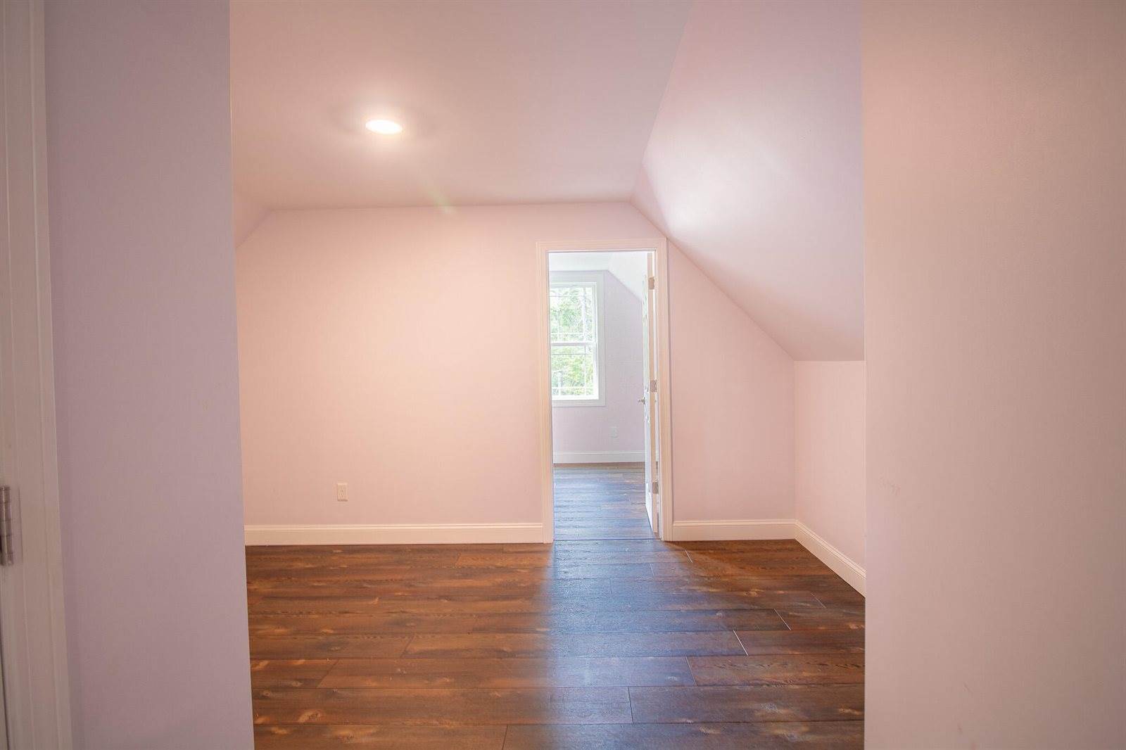 36 Treasure Ln, Deer Isle, ME 04627