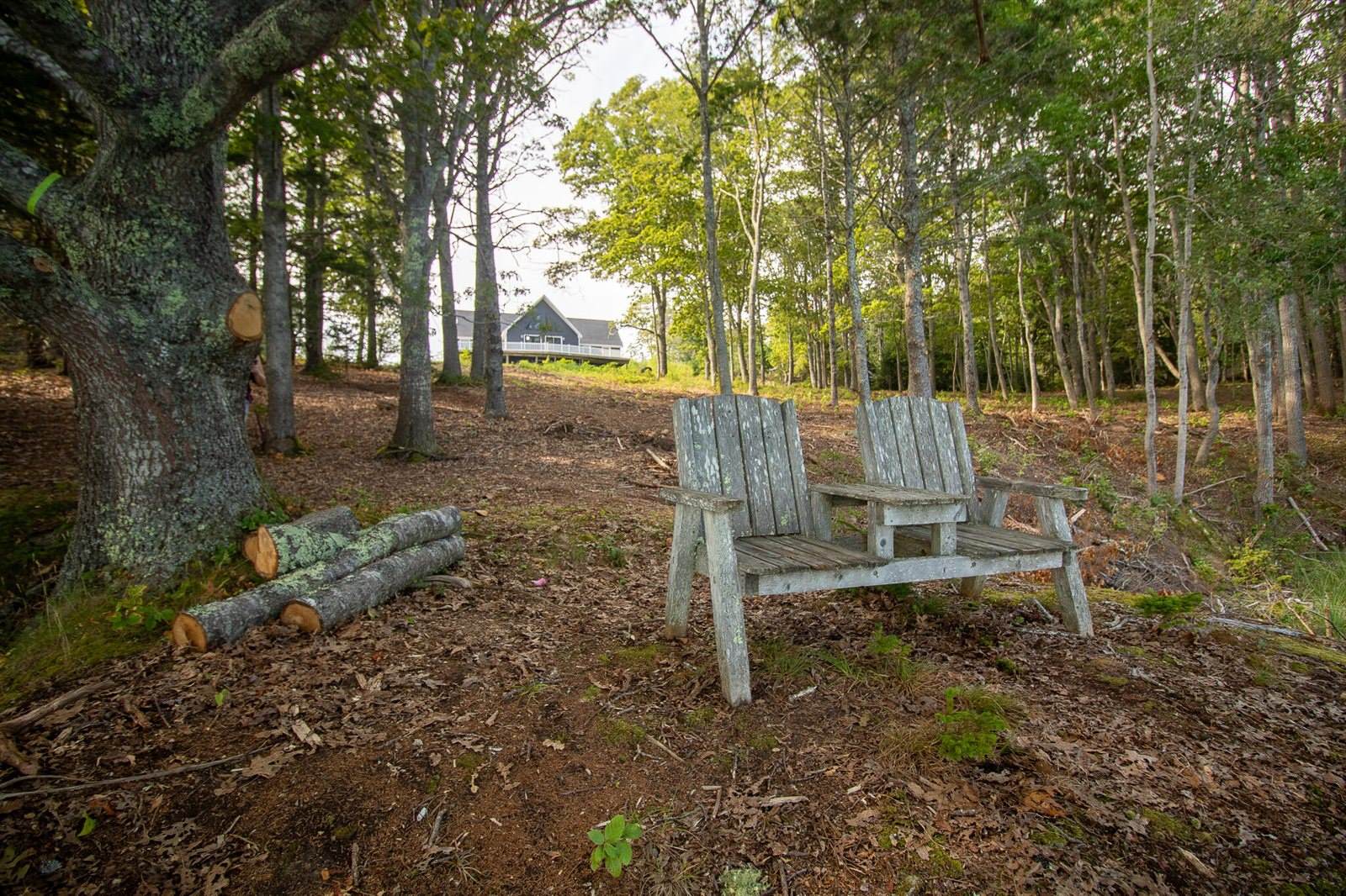 36 Treasure Ln, Deer Isle, ME 04627