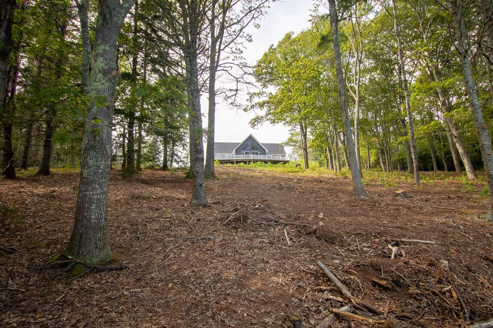 36 Treasure Ln, Deer Isle, ME 04627