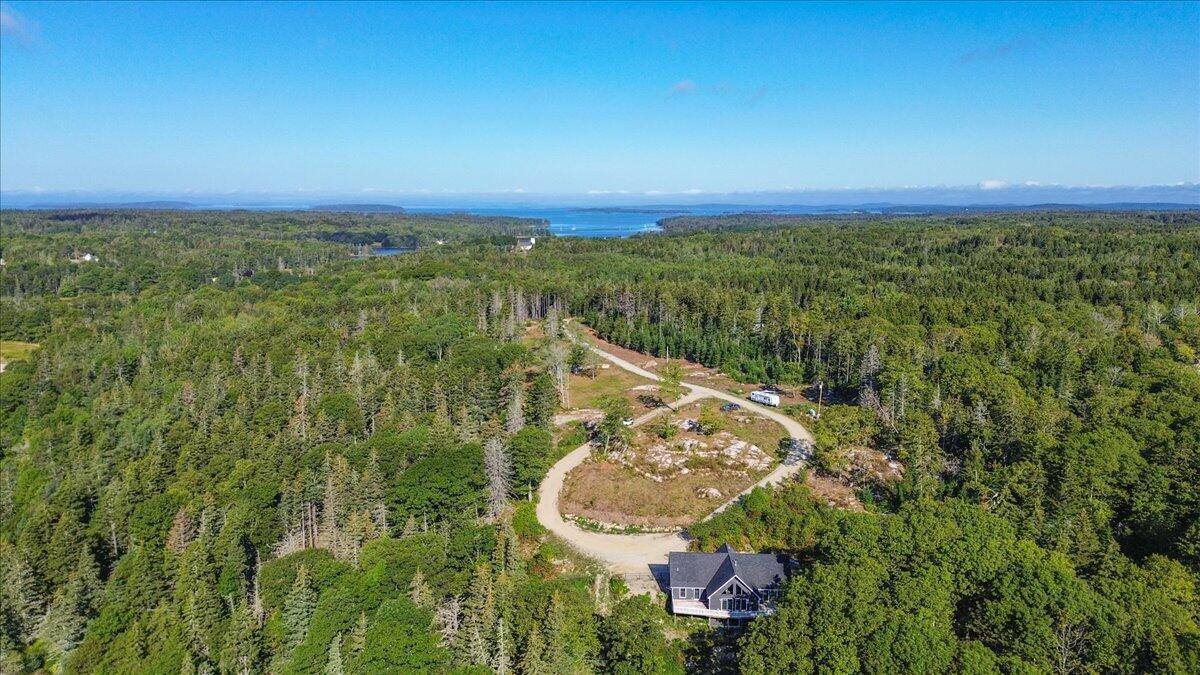 36 Treasure Ln, Deer Isle, ME 04627