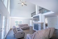 36 Treasure Ln, Deer Isle, ME 04627