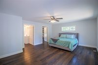 36 Treasure Ln, Deer Isle, ME 04627